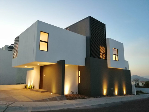 Hermosa Residencia En Zibatá, En Esquina, Roof Garden, Jardí