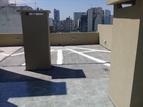 Imagen 9 de 13 de 2 Amb. Al Frente Con Balcon A Estrenar Constitucion 1800 San Cristobal
