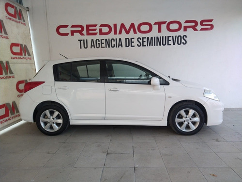 Imagen 10 de 11 de Nissan Tiida Hb Emotion Color Blanco 2011