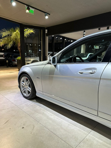 Mercedes-Benz Clase C 1.8 C250 Avantgarde B.efficiency At
