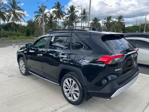 Toyota Rav4 Xle Premium 2021 4x4 Full 33mil Millas Push Boto
