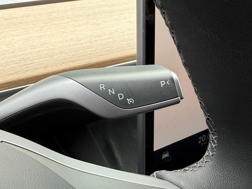 Tesla MODEL Y PERFORMANCE BEV 4WD