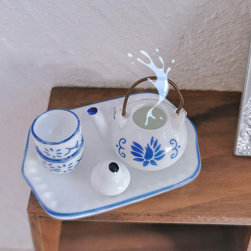 Juego De Tazas De Té De Para Casa De Muñecas A Escala