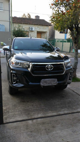 Imagen 3 de 10 de Toyota Hilux 2019 2.8 Cd Srx 177cv 4x4