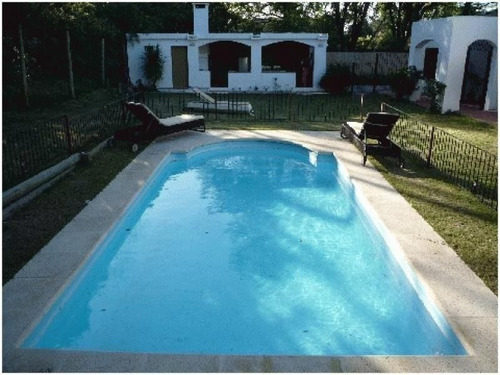 Casa En Venta De 6 Dormitorios En Jardines De Cordoba