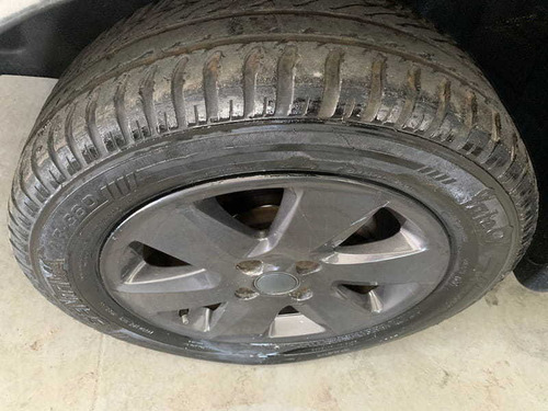 Imagem 14 de 15 de Volkswagen Parati Surf 1.6 4p 2009
