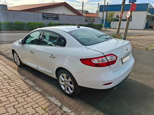 Renault Fluence 2.0 Privilége 16V Flex 4P Automático