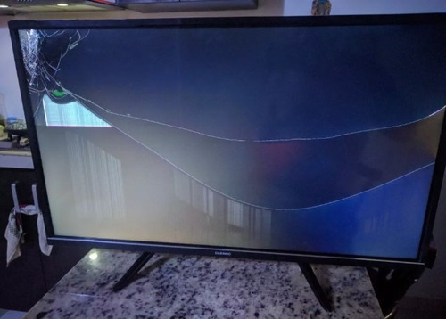 Tv Smartv 32 PuLG Daewoo L32a7600an Pantalla Dañada