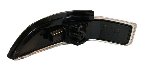 Imagen 2 de 8 de Guiño Espejo Derecho Original Toyota Etios 2015/19