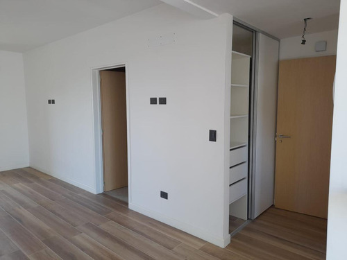 Imagen 3 de 13 de Departamento De 2 Ambientes A Estrenar