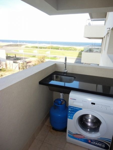 Venta Apartamento 3 Dormitorios Playa Brava, Punta Del Este