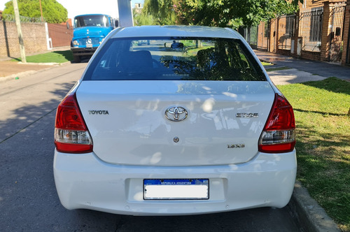 Toyota Etios 1.5 Xs