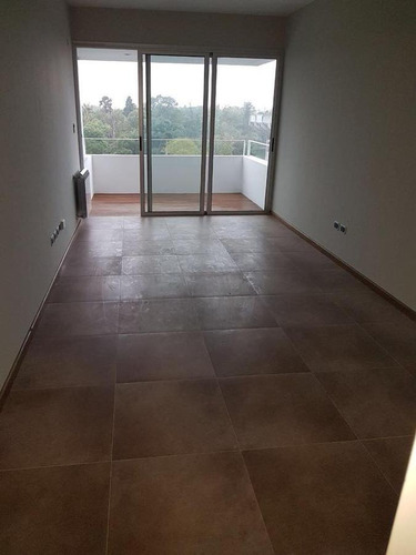 Imagen 4 de 14 de Departamento - La Plata