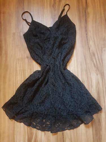 Vestido De Encaje Negro Talle M Marca Sybilla 