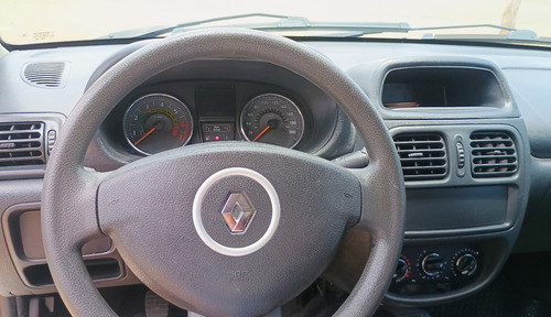 Renault Clio 1.0 16v Expression Hi-power 5p