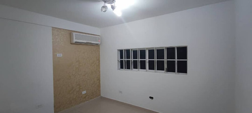 Town House C.r. Fontana Villas Blue/juanico Ve02-1245sj-ecam
