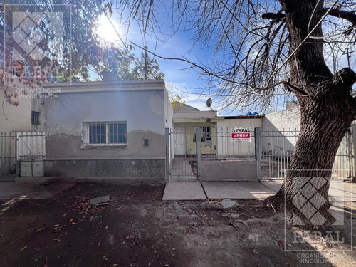 Terreno Venta Mariano Moreno, 260 M2 (13 X 20) Con Casa Vieja