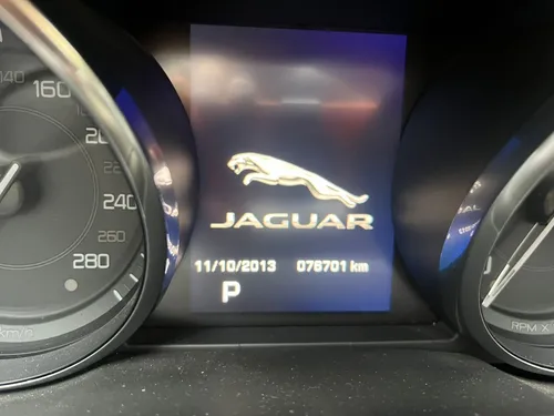 Jaguar XE PURE TECH