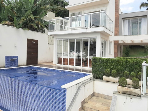 Imagem 9 de 30 de Linda Casa Condominio Arujazinho 3 Com 4 Suites, 6 Vagas , Piscina, Mobiliada - 204fwbsp - 68131727