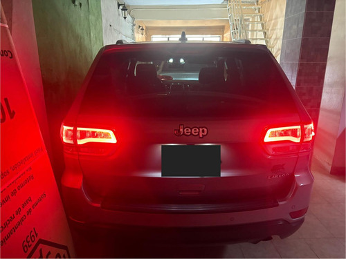 Jeep Grand Cherokee 3.6 Limited Lujo 4x2 Mt