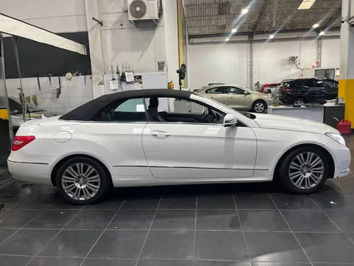 Mercedes Benz E200 Cgi At 4x2 1.8