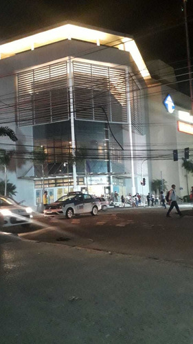 Imagem 1 de 6 de P