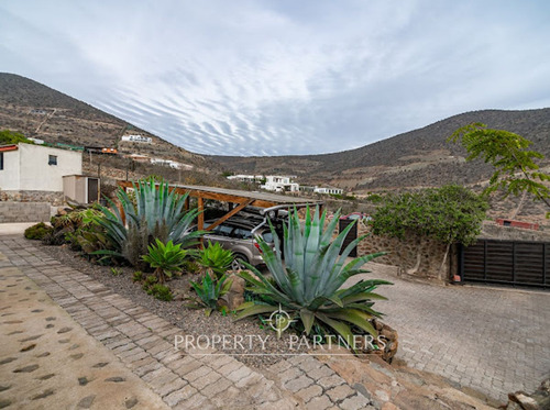 Casa En Exclusivo Condominio Encomenderos La Seren...