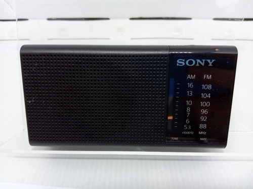 Imagem 4 de 7 de Radio Receptor Portátil Sony Icf-p36 Am/fm + Manual