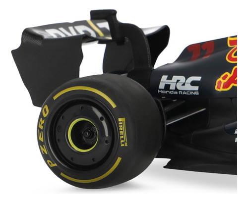 Carro A Control Remoto Radioshack Red Bull Color Azul Oscuro