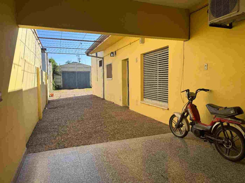 Gran Casa De 2 Dorm Y Jardín En San Jerónimo Norte