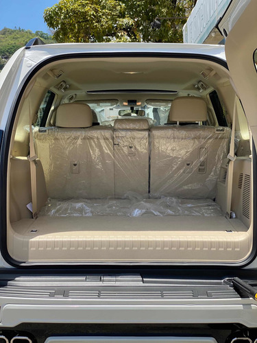 Imagen 9 de 14 de Toyota Land Cruiser Prado Vx