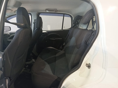 Fiat Uno Uno Attractive 1.4 8V (Flex) 4p