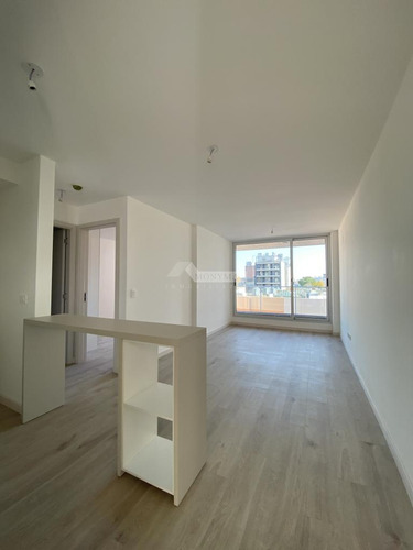 Venta Apartamento 1 Dormitorio Tres Cruces Bulevar Artigas Y Miguelete Ed. Gala Pop Terraza