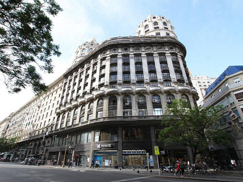 Imagen 1 de 11 de Roque Saenz Peña 615 1º Y 2º