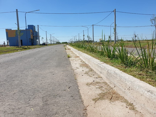 Barrio Abierto Ecovida De 300 M2. Pronta Entrega. Sobre Ruta 18.