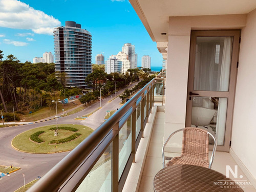 Hermoso Departamento En Venta Con Vista Y Agradable Entorno.