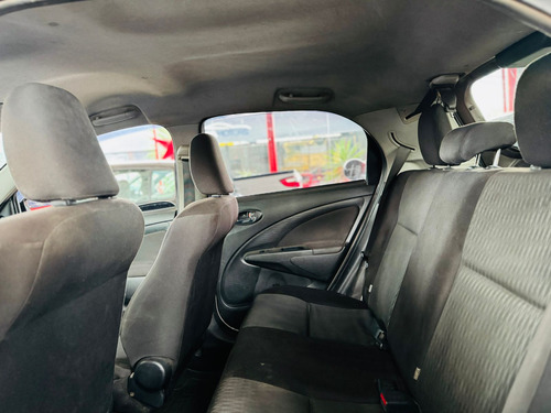 Toyota Etios Toyota Etios X 1.3 (Flex)