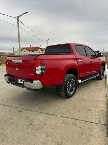 L200, 4x4, Automática, 2023, Cuero
