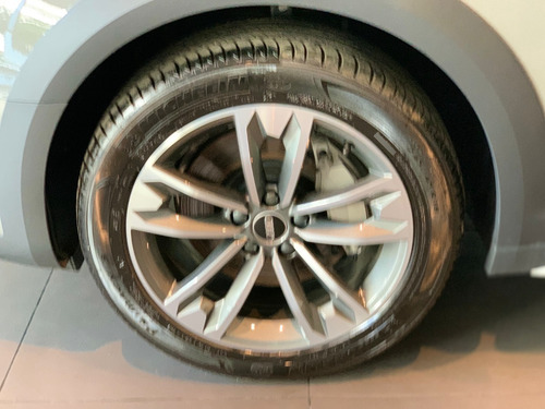 Imagen 20 de 25 de Audi A4 2.0 Allroad Rural Quattro 4x4 Automatic 2021 2022 0k