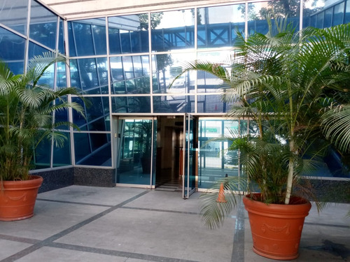 Venta De Espectacular Oficina En Torre Empresarial  El Rosal-chacao