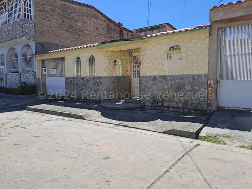 Casa Para Remodelar En Corinsa, Cagua. Ljsa 24-18822