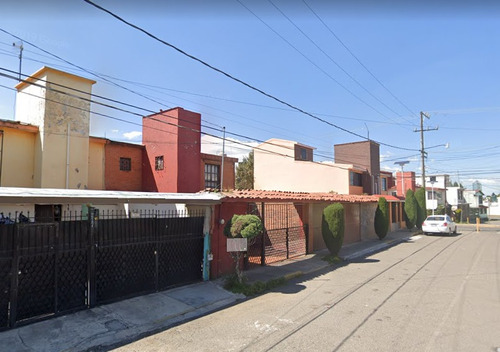 Imagen 2 de 5 de Excelente Casa En Metepec Marr