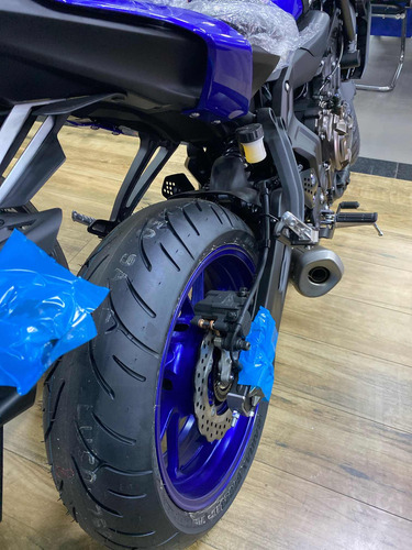 Mt 07 Abs