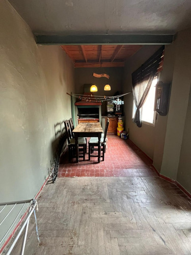 Ph Tipo Casa De Cuatro Ambientes En Planta Baja En Piñeyro