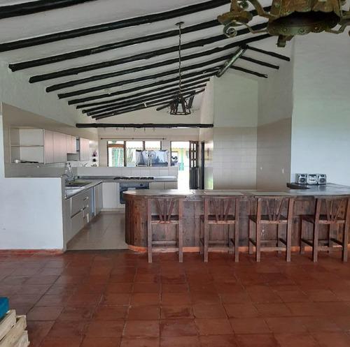 Imagen 5 de 23 de Finca De Alquiler Por Días Arabia #1 Pereira
