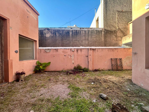 Casa Para Desarrollo / Consultorio En Centro