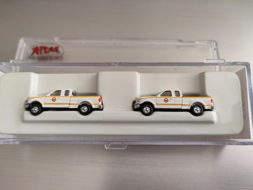 Imagen 1 de 4 de Set De2 Camionetas En Miniatura Escala N Atlas Ford F-150