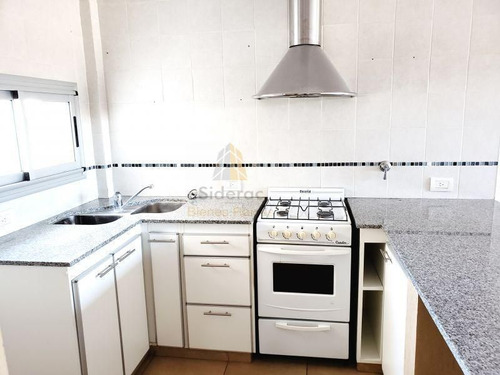 Venta De Departamento 1 Dormitorio En La Loma, La Plata