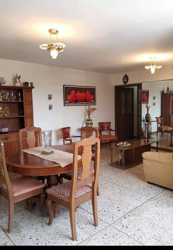 Leandro Inzitu Realtors Vende Apartamento En Venta En Res Santiago Urb Camoruco Valencia Edo Carabobo