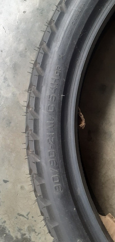 Imagen 4 de 4 de Caucho Para Moto
